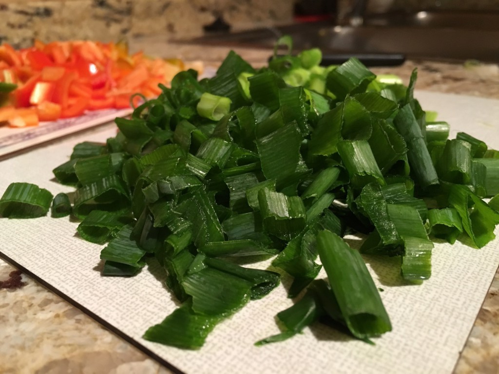 Frühlingszwiebel geschnitten