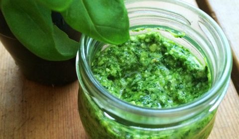 Rezept für Basilikum Pesto