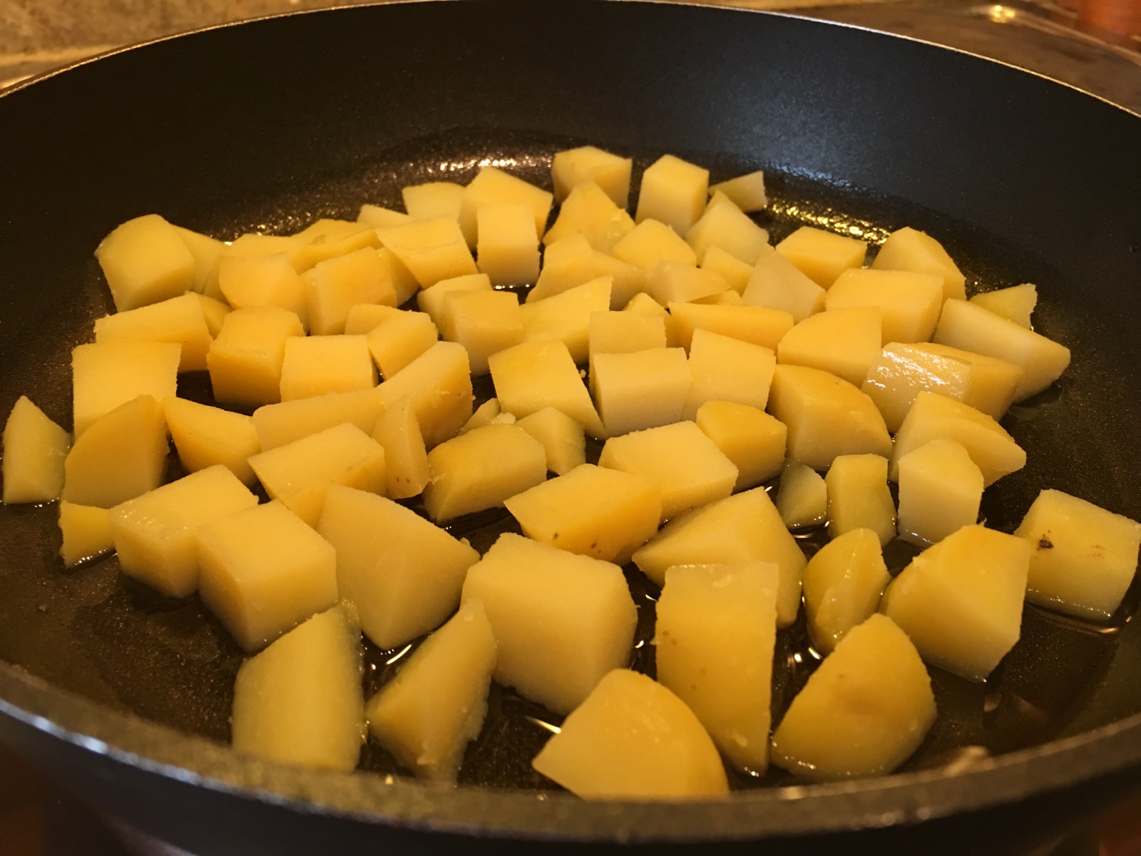 Bratkartoffelwürfel Rezept | Chilirezept.de
