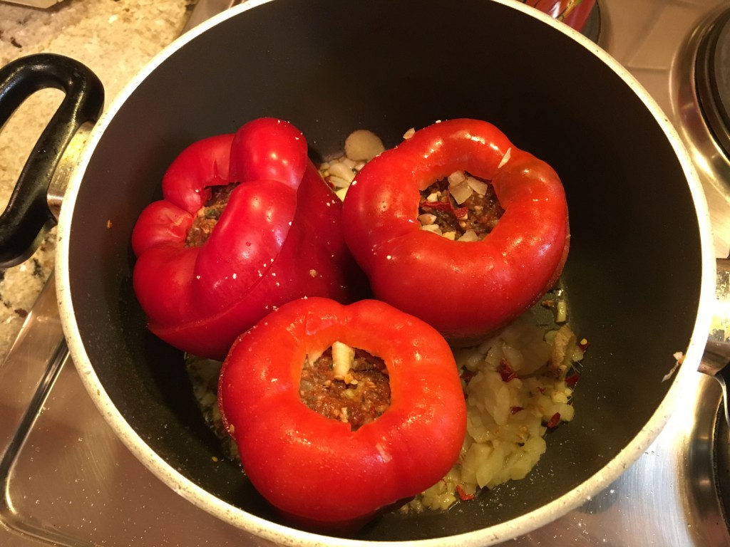 Wie Lange Müssen Gefüllte Paprika Kochen Im Topf Gefüllte Paprika mit Hackfleisch und Reis | Rezept