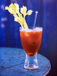 https://www.chilirezept.de/wp-content/uploads/2017/11/Bloody-Mary-225x300.jpg
