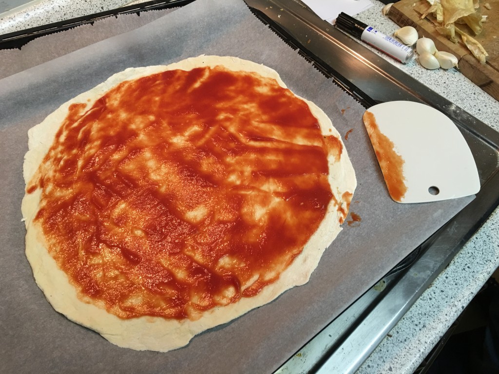 Pizzateig Tomatensauce