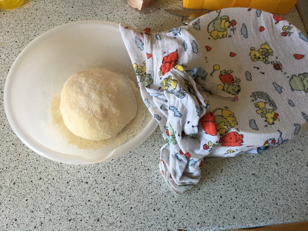 Pizzateig ruhen lassen