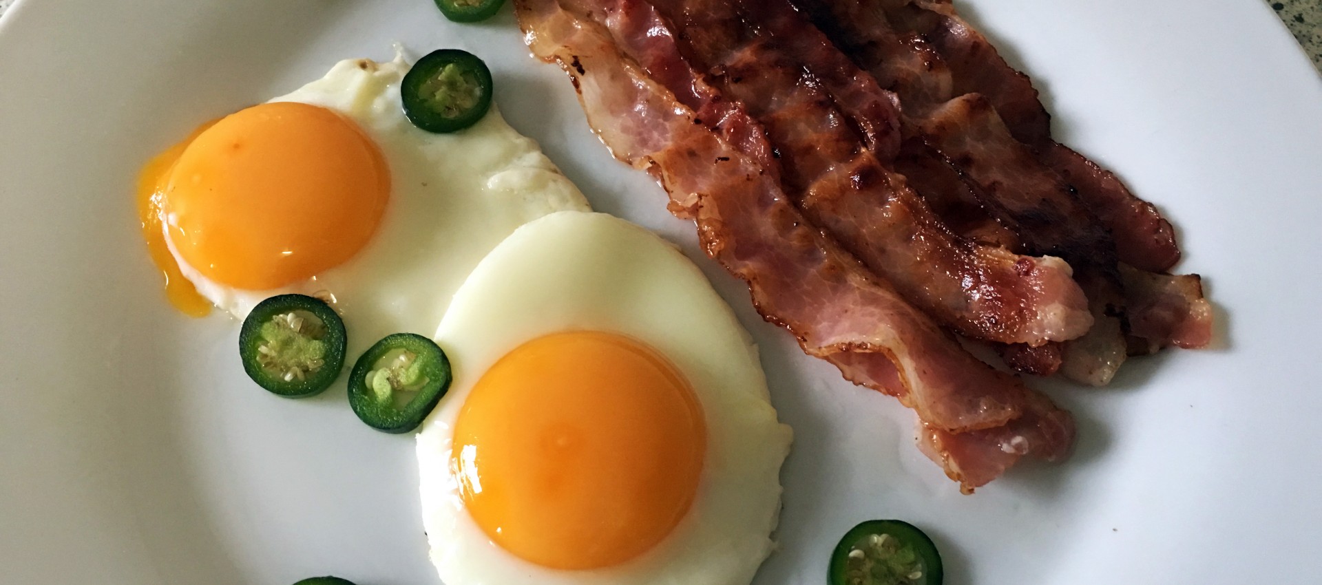 Spiegelei mit Speck