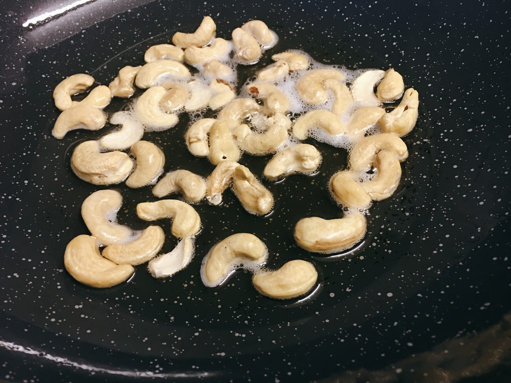Cashewkerne anrösten