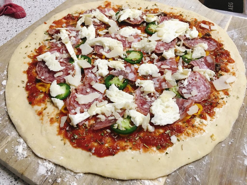 Pizza Salami Jalapeno Rezept Ofenfrisch Gebacken