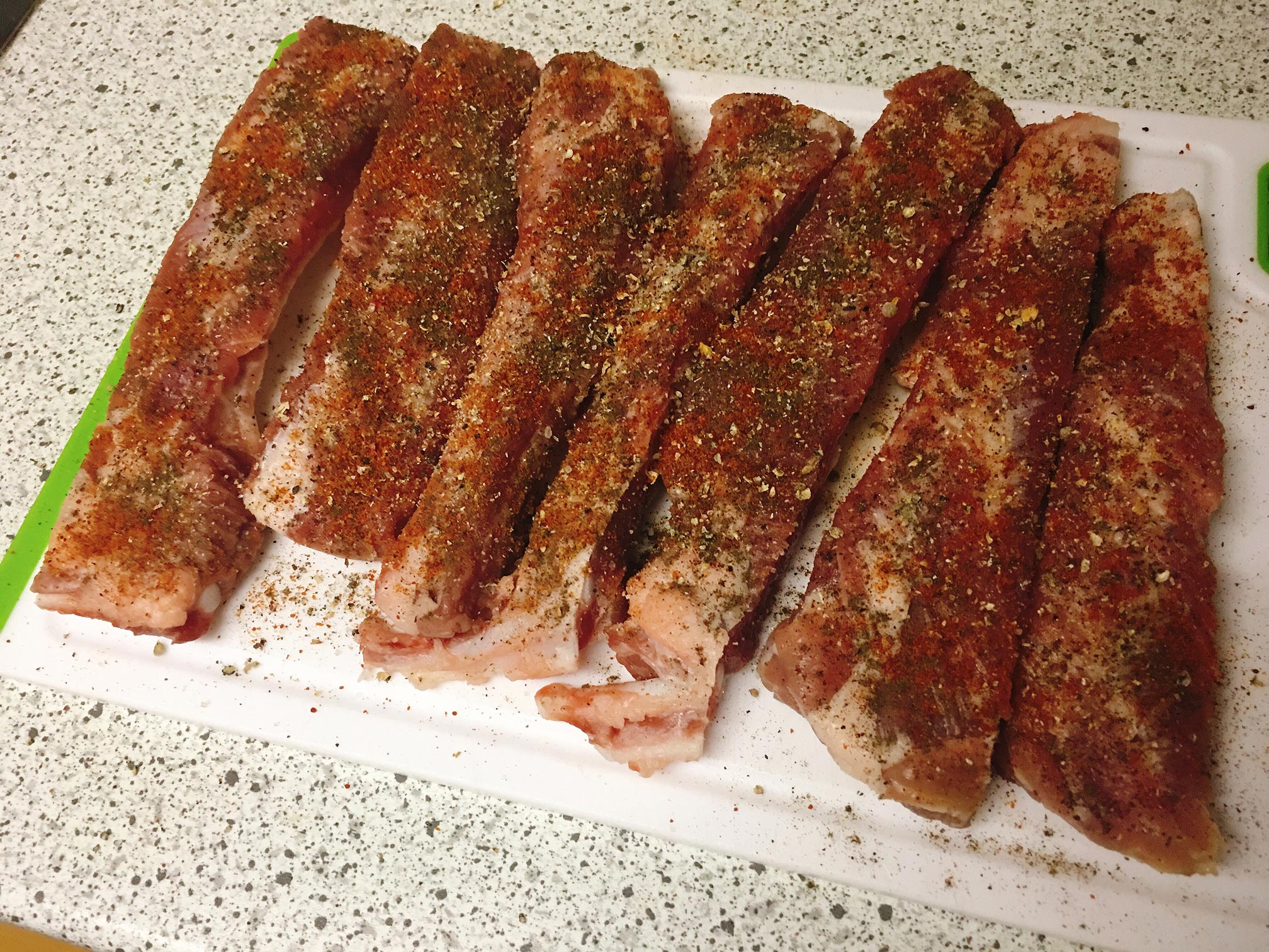 Feurige Rippchen aus der Pfanne Rezept Chilirezept.de