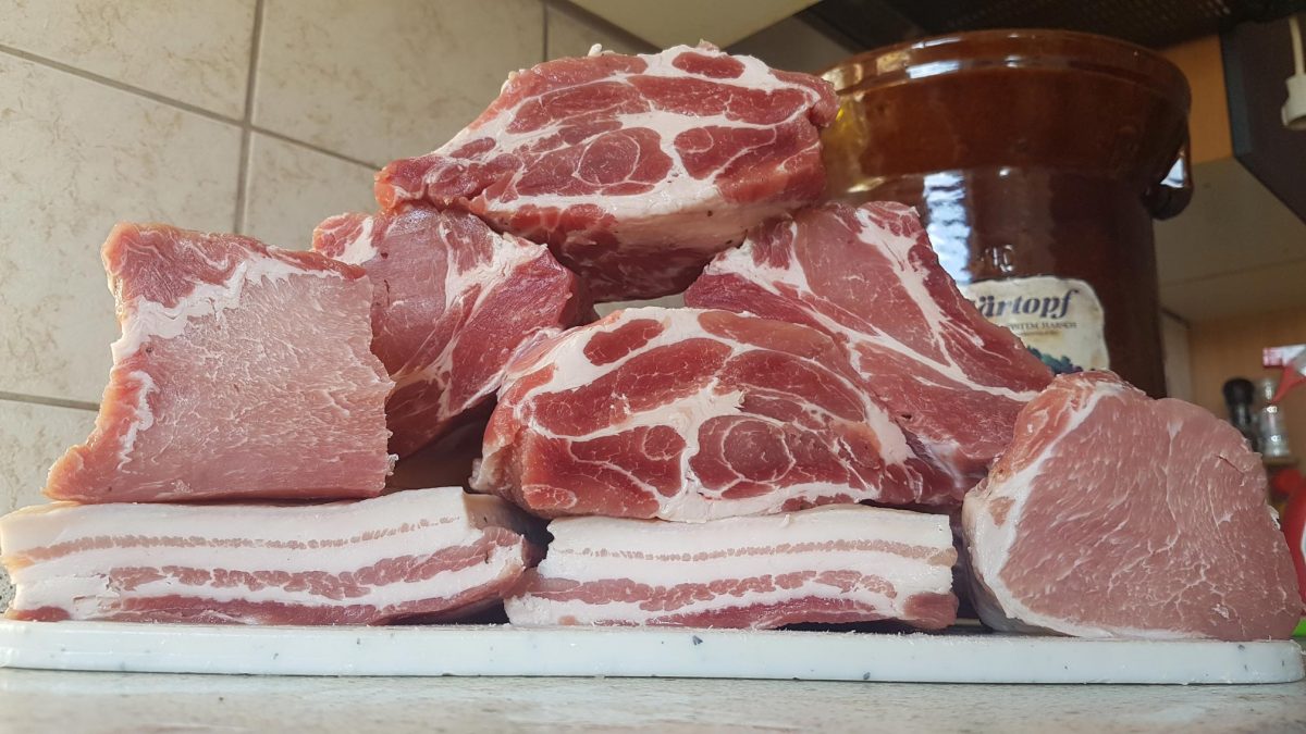 Luftgetrockneter Schinken Selber Machen Temperatur Luftfeuchtigkeit Luftgetrockneter Schinken | Rezept | Chilirezept.de