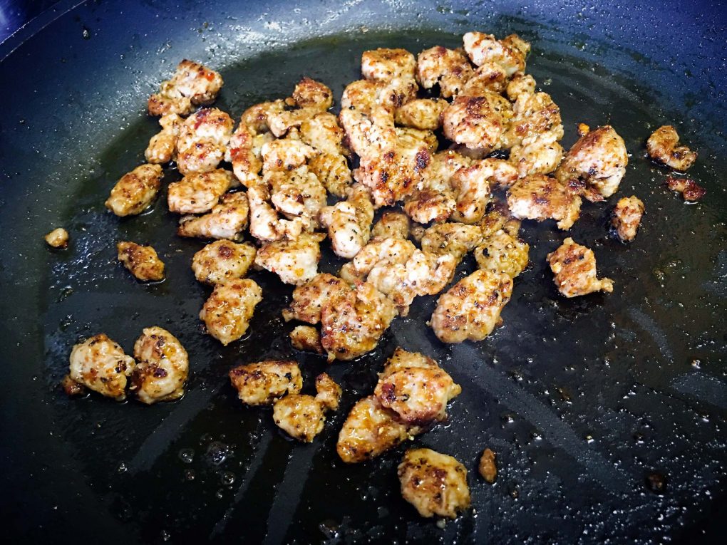Angebratener Bratwurstteig