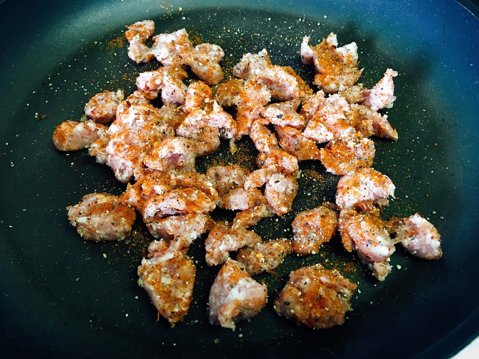 Angebratener Bratwurstteig