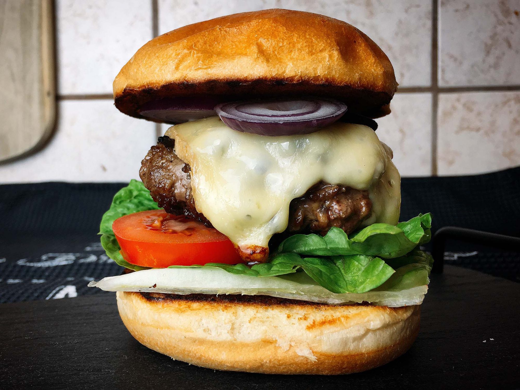 Cheeseburger Rezept 🍔 | Gourmet Hamburger mit Käse