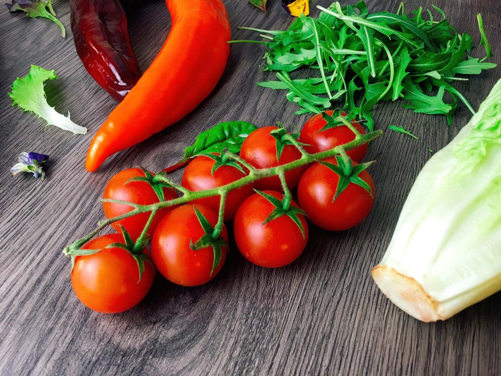 Frischer Sommersalat