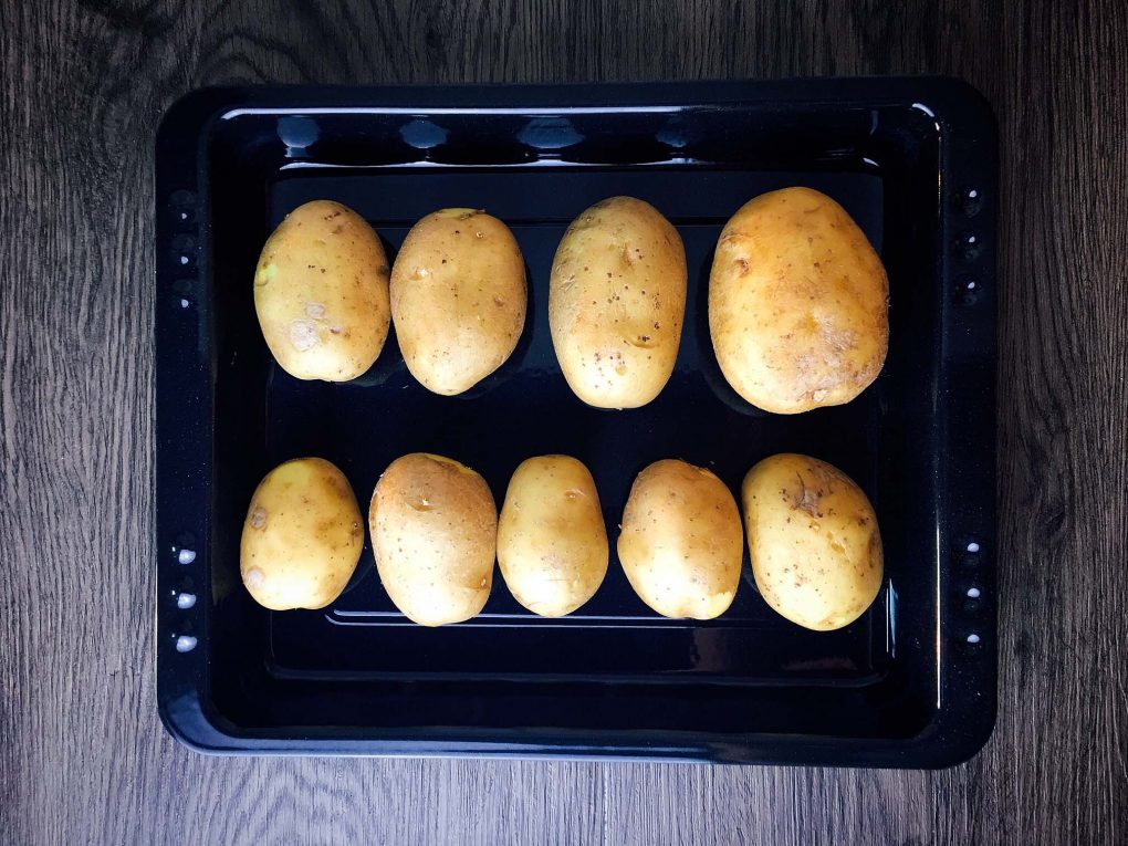 Hasselback Kartoffeln vorbereiten