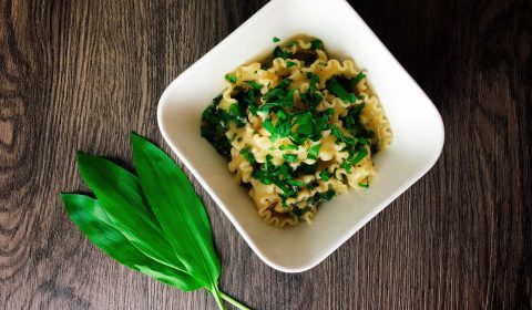 Pasta mit Bärlauch-Zitronen-Sauce