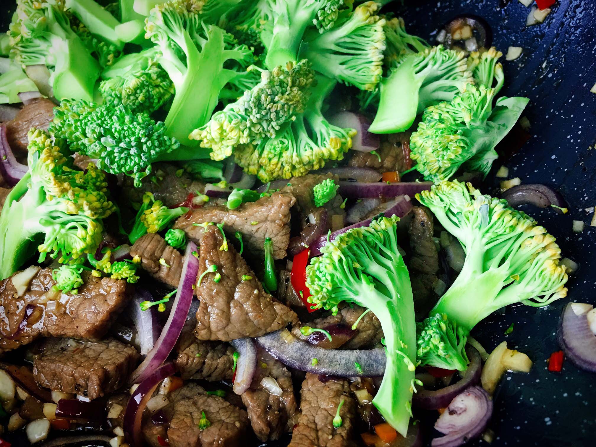 Teriyaki Rindfleisch mit Brokkoli Rezept | Aus dem Wok