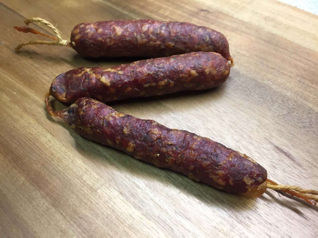 Geräucherte Knacker mit Buchenholzrauch Aroma