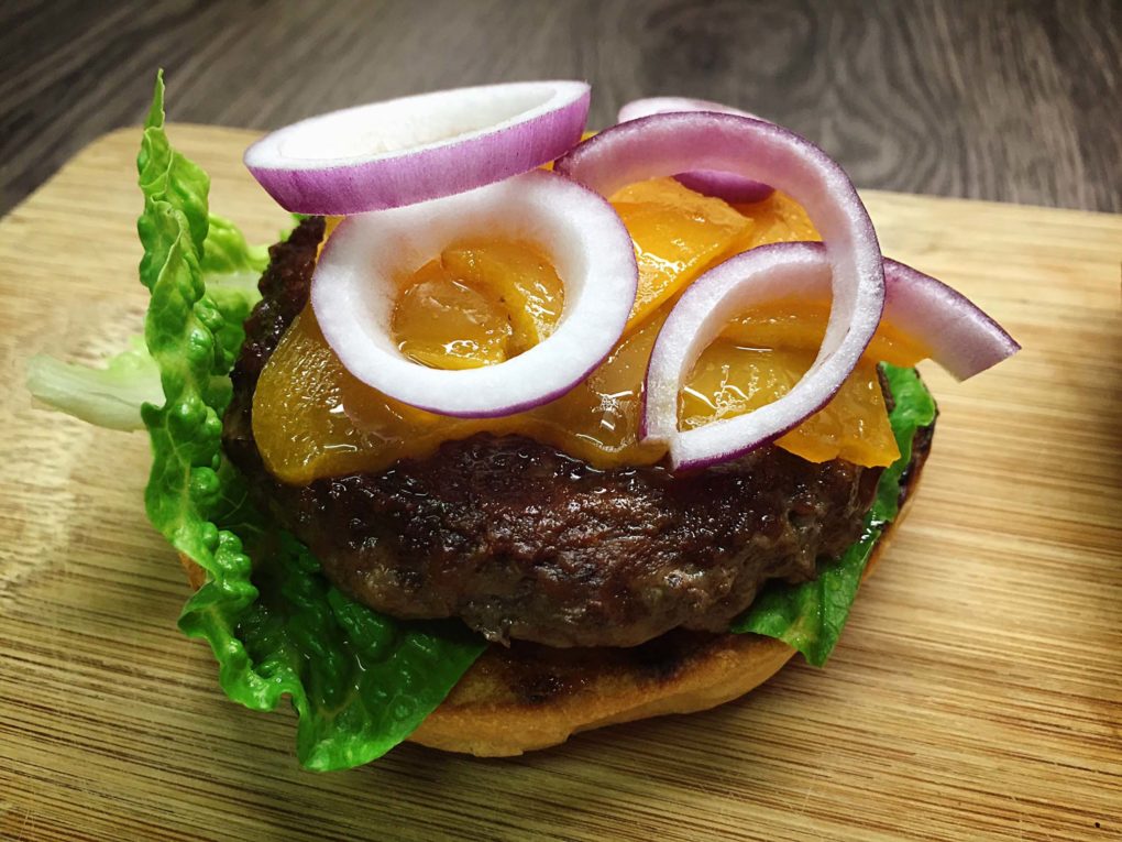 Hamburger mit Cheddar