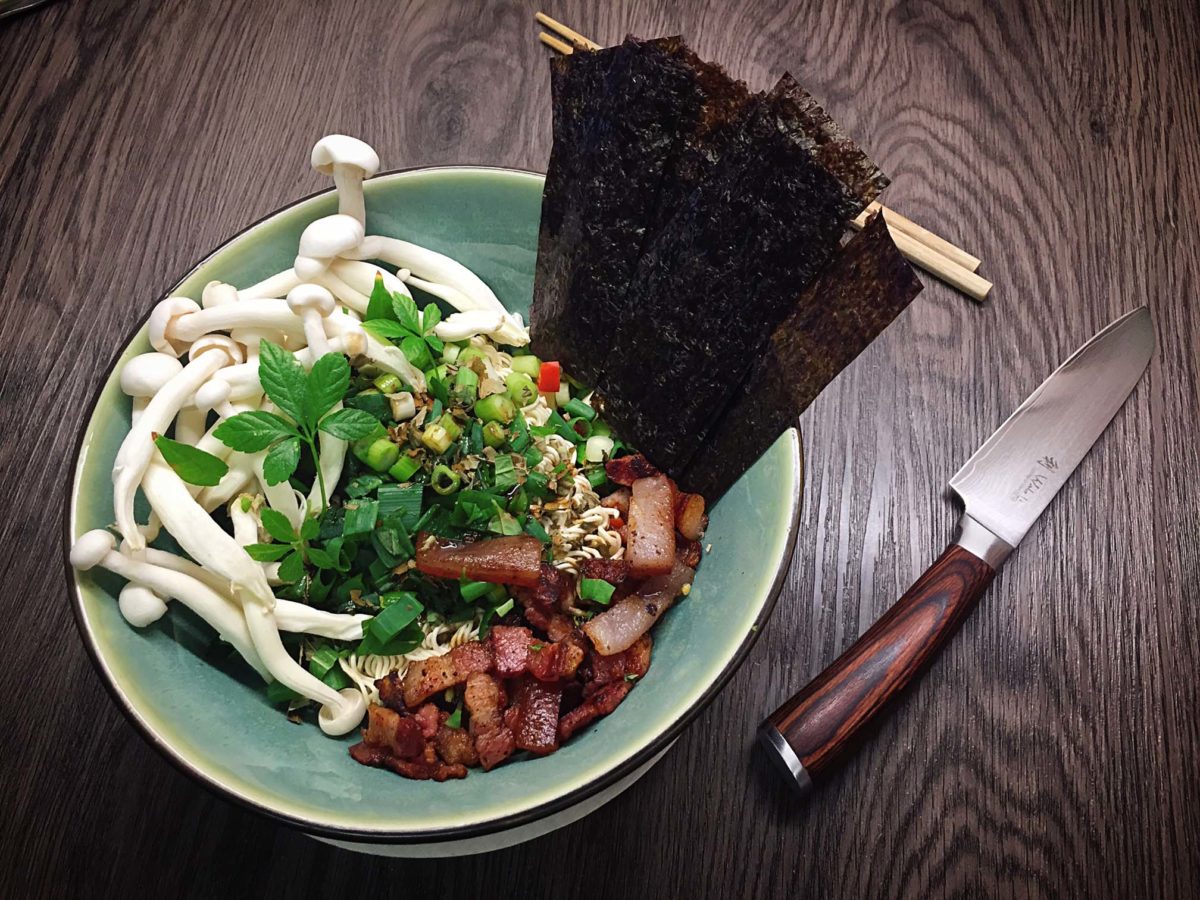 Ramen mit Chāshu Schweinebauch und Shimeji Pilzen 🍜