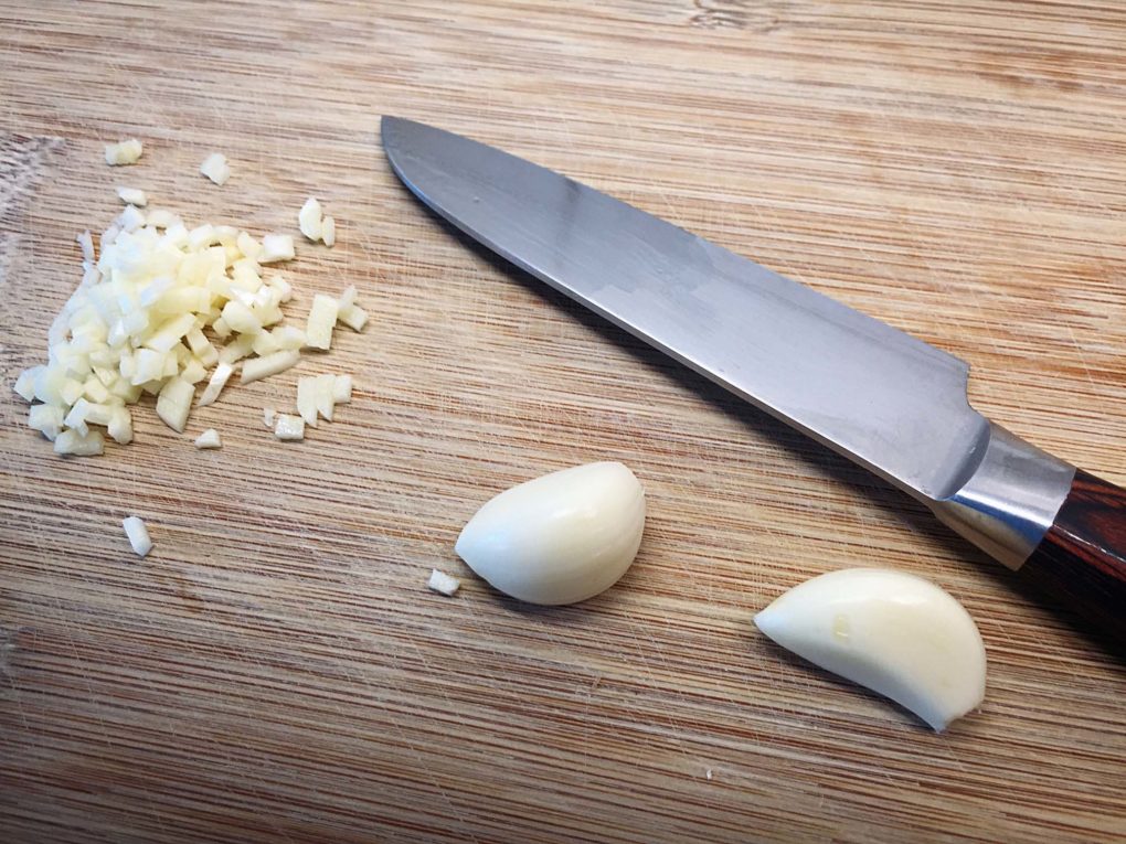 Penne all'Arrabbiata mit Knoblauch