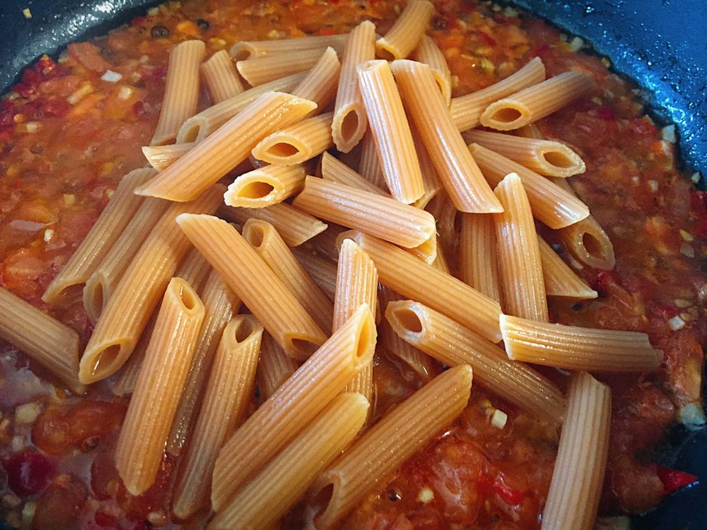 Penne all&amp;#39;Arrabbiata Rezept | Chilirezept.de