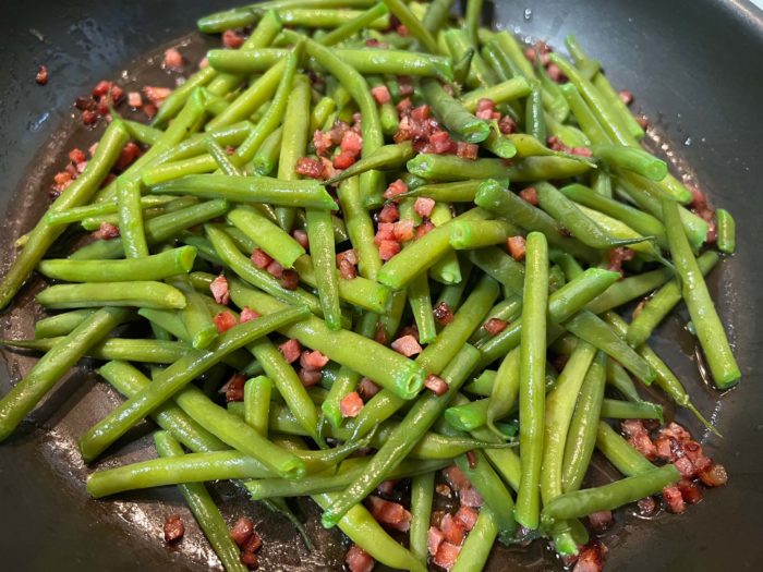 Grüne Bohnen mit Speck Rezept | Chilirezept.de